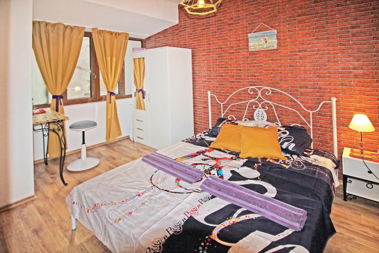 Top Center Relax, Ndk & Vitosha Str, Free Secured Parking Sofia Exterior photo