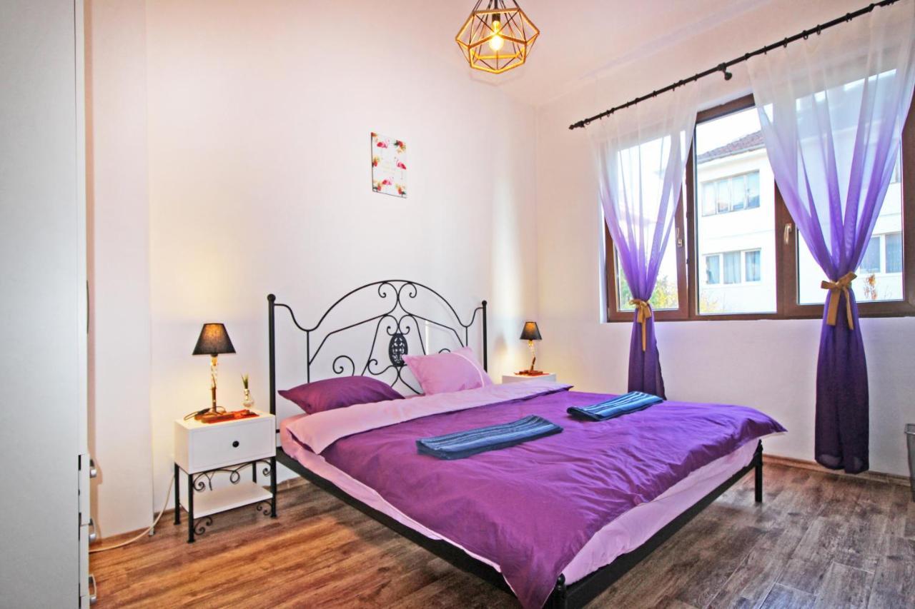 Top Center Relax, Ndk & Vitosha Str, Free Secured Parking Sofia Exterior photo